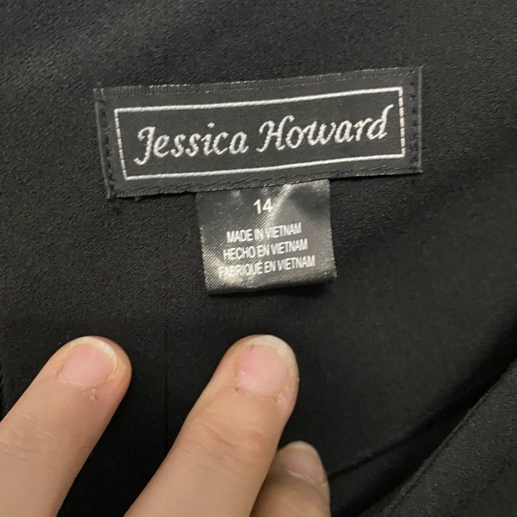 Dress - Picture 4 of 4